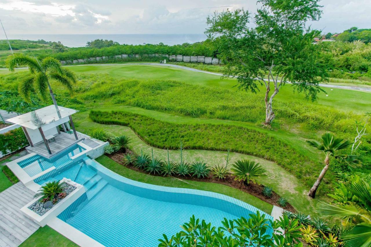 Phocea Golf View Villa By Premier Hospitality Asia Pecatu Exterior foto